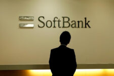 Конец истории великого инвестирования: Softbank продает свой пакет акций в Alibaba