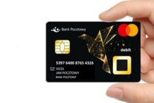 У Польщі запускають першу біометричну дебетову картку