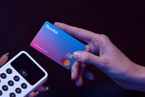 Известный британский необанк запускает аккаунт для фрилансеров