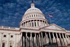 Капкан для Big Tech: Конгресс США большинством голосов одобрил пакет законов по антимонопольным практикам