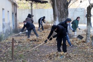 Трудова армія: у Мінекономіки готують проєкт залучення безробітних до робіт з відновлення
