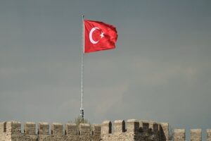 Турецкие банки ужесточили правила открытия счетов для россиян