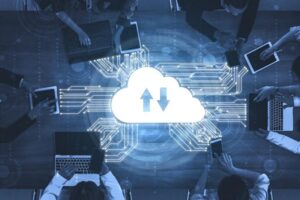 В Украине объявили о запуске программы бесплатного обучения IT-специалистов по облачным технологиям