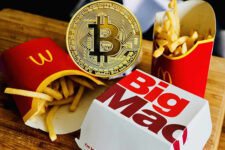 McDonald's начинает принимать Bitcoin и Tether