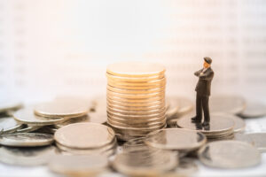 Не долларом единым: Как украинцам защитить свои сбережения в условиях растущей инфляции