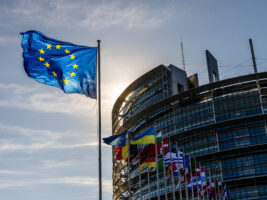 Спасти от блэкаута: Евросоюз пообещал Украине много генераторов