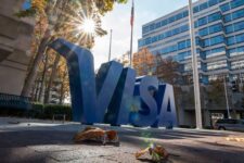 Visa назначила нового гендиректора: что известно о Райане Макинерни