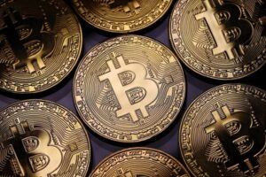 Количество Bitcoin-миллионеров за год сократилось на 80%