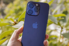Apple придбає у Sony новітні датчики зображення для iPhone 15
