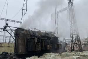 Збитки критичної інфраструктури від обстрілів: у Мінфіні озвучили суму