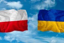 Правила перебування українців у Польщі змінюються: Що потрібно знати