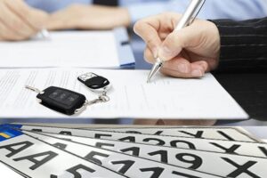 Новий алгоритм реєстрації та перереєстрації автомобілів в Україні: що змінилось