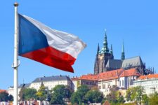 Чехія продовжує програму компенсацій за надання житла українським біженцям