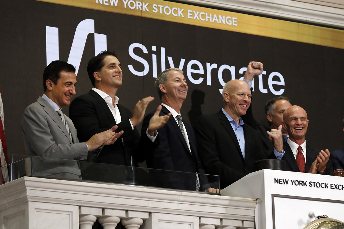 Silvergate CEO Alan Lane, second from right