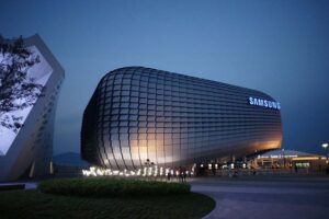 Прибутки корпорації Samsung стрімко падають разом із попитом на гаджети