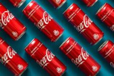 Coca-Cola анонсировала выпуск … собственного смартфона: подробности
