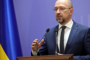 Хто профінансує відновлення зруйнованої інфраструктури: коментар глави уряду