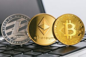 Член парламенту Великобританії вважає, що стейблкоїни – це «ворота» до CBDC