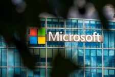 Компанія Microsoft більше не обслуговуватиме операційну систему Windows 8.1