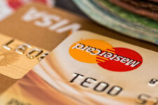 Mastercard будет использовать USD Coin (USDC) для упрощения процесса транзакций в сети
