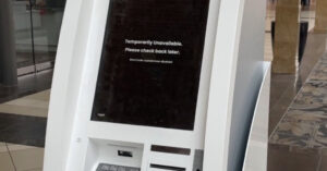 Компанія з виробництва біткоїн-банкоматів свідомо отримувала прибуток від дій шахраїв