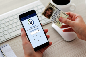 Украинцы в Германии получили доступ к банковским услугам через приложение