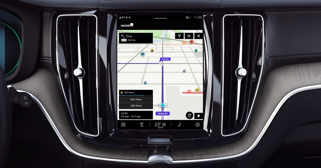 Приложение Waze интегрировали в автомобили Volvo