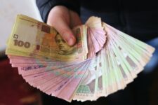 Нацбанк має намір встановити ліміт на відсотки за мікрокредитами: що зміниться для українців