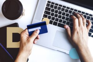 Когда налоги можно будет оплатить электронными деньгами: вступил в силу закон