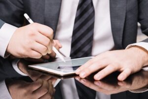 Украина добилась признания Дия-подписей с ЕС: что измениться для бизнеса