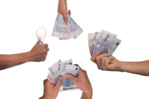 Як бізнесмену початківцю залучити кошти: що таке краудфандинг та як він працює