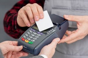 Як підвищення вартості еквайрингу вплине на ціни: відповідь бізнесу