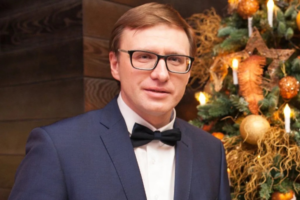 Новый глава национализированного Сенс Банка. Что о нем известно