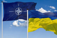 Україна в НАТО: економічні та інші наслідки