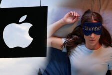 Apple закликає не спати з iPhone: чому