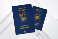 Как получить паспорт или ID-карту за рубежом: инструкция