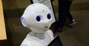 Роботи боротимуться з прогулами у школах