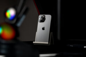 Власники iPhone 15 скаржаться на девайс: у чому причина