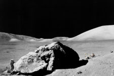 NASA разрабатывает технологию производства кислорода из лунного грунта