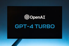 OpenAI внедрил GPT-4 Turbo: что она умеет