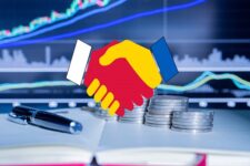 Польша планирует запустить инвестфонд для развития бизнесов в Украине