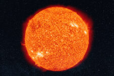 На Сонці через вибух утворився гіганський каньйон: як це вплине на Землю
