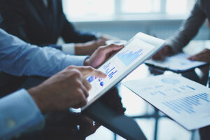 Названы компании-лидеры торговли в Украине за период войны — Опендатабот