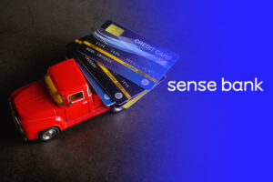 Sense Bank начал доставлять банковские карты за границу