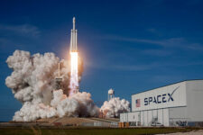 SpaceX рассказал, когда проведет третьи летные испытания Starship