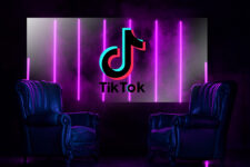 TikTok станет удобнее смотреть на больших экранах: что изменится