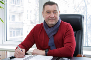 «Бизнесу нужны кредиты и доступ к финансовым ресурсам»: интервью с вице-президентом Торгово-промышленной палаты Михаилом Непраном