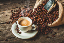 Визначено, де в Україні найдорожча чашка кави – Опендатабот