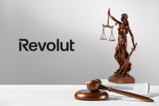 Revolut может потерять миллионы из-за судебного иска