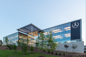 Mercedes-Benz случайно предоставил всем доступ к собственной базе данных